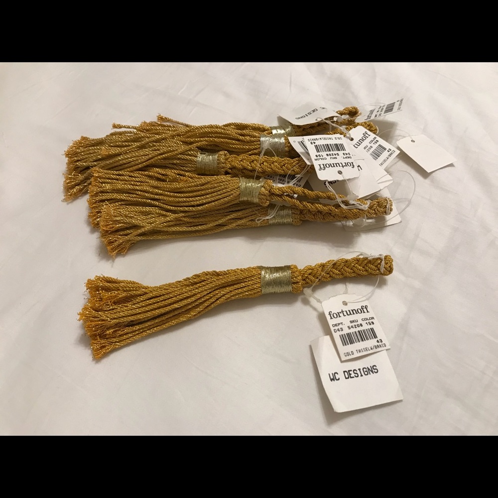 11for$30 / $3each GOLD Tassel Napkin Ring